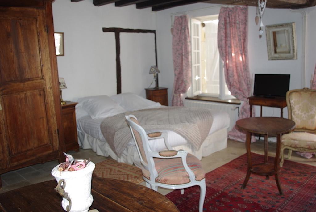 Maison D'Hotes Moulin Du Bas Pese モン・プレ・シャンボール エクステリア 写真
